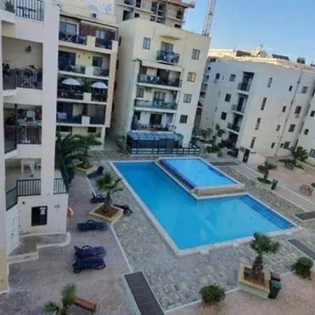 Apartament Deluxe With Pool In The Heart Of St Pauls Bay