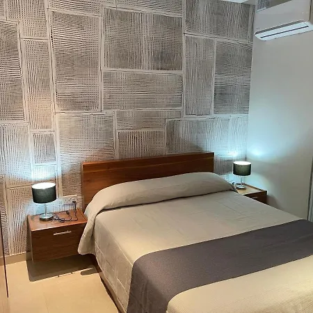 Apartament Deluxe With Pool In The Heart Of St Pauls Bay