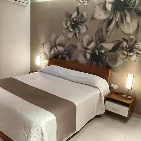 Apartment Deluxe With Pool In The Heart Of St Pauls Bay St. Paul's Bay