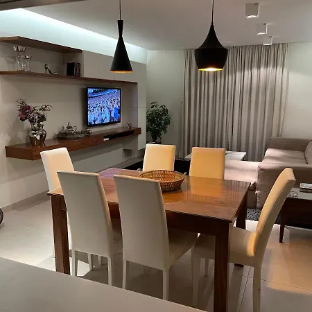 Deluxe With Pool In The Heart Of St Pauls Bay Apartment